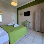 아파트 Kiki'S Seaview House