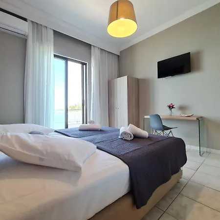 Apartment Kikis House *
