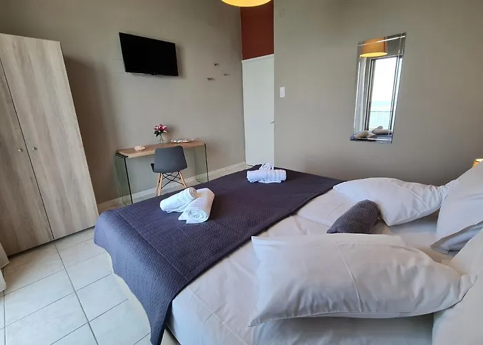 Apartment Kiki'S Seaview House