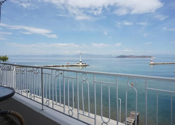 Kiki'S Seaview House *